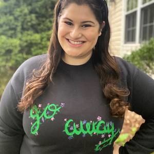 Meet your Posher, Alexis marah